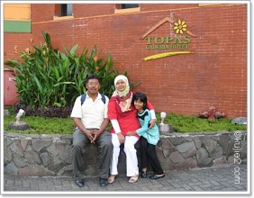 hari pertama di bandung hari pertama di bandung 282x220 Kuala Lumpur Jakarta Bandung