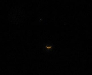 bulan-senyum