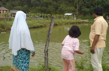 intan abah dan embah