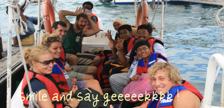 smile and say geeeek! smile and say geeeek!