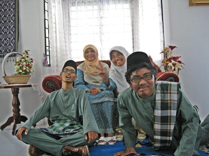 rAYA MAKUDA rAYA MAKUDA Cerita Syawal