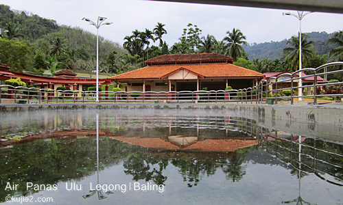 air panas ulu legong kolam1 air panas ulu legong kolam1 Berendam Di Kolam Air Panas Ulu Legong