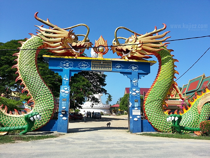 Wat Phothikyan double Dragon Temple Kelantan